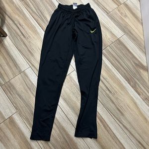 Nike dri-fit joggers size xs lightly worn